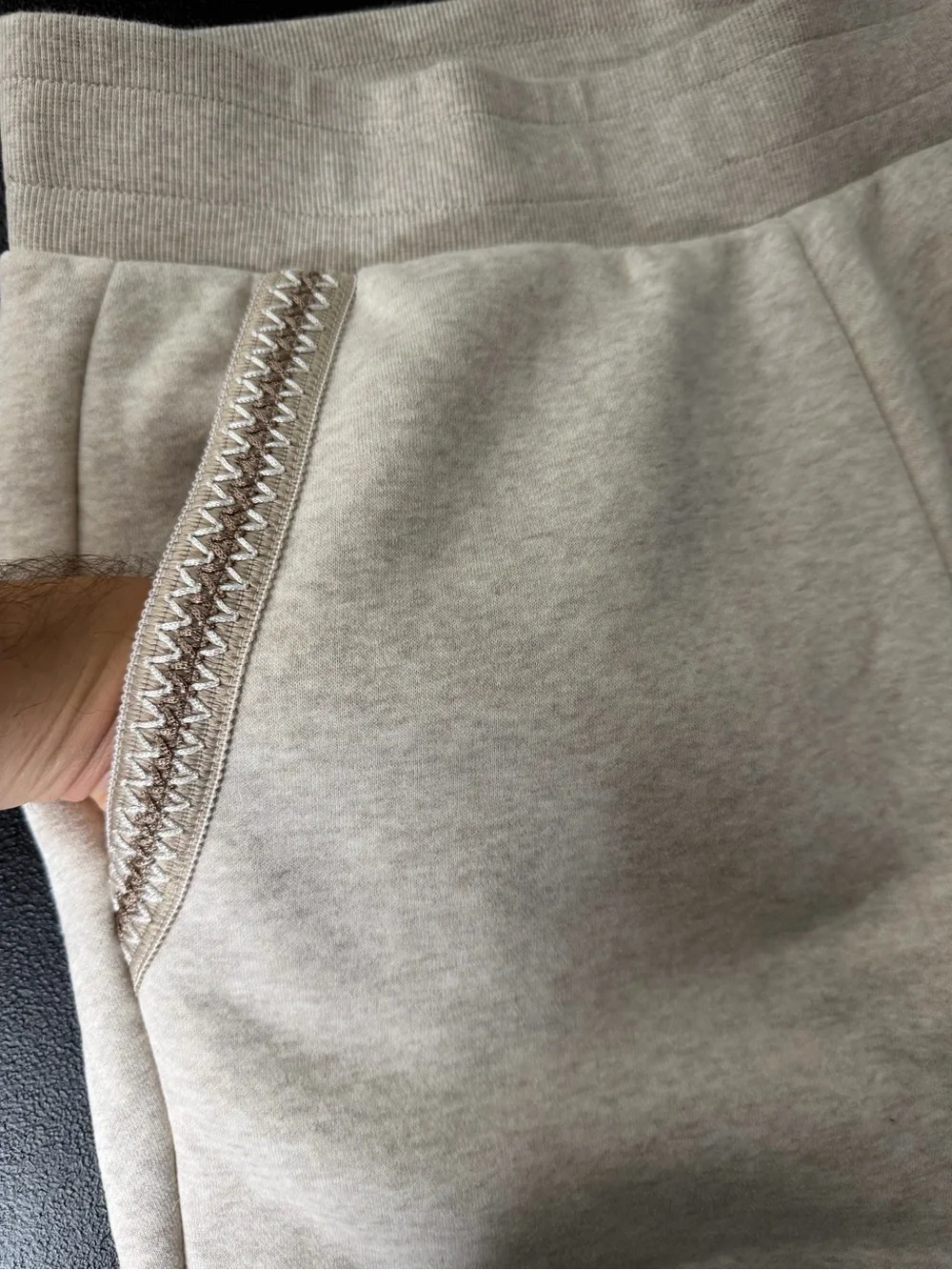 UGG Tasman Jogger Size L Caribou Heather